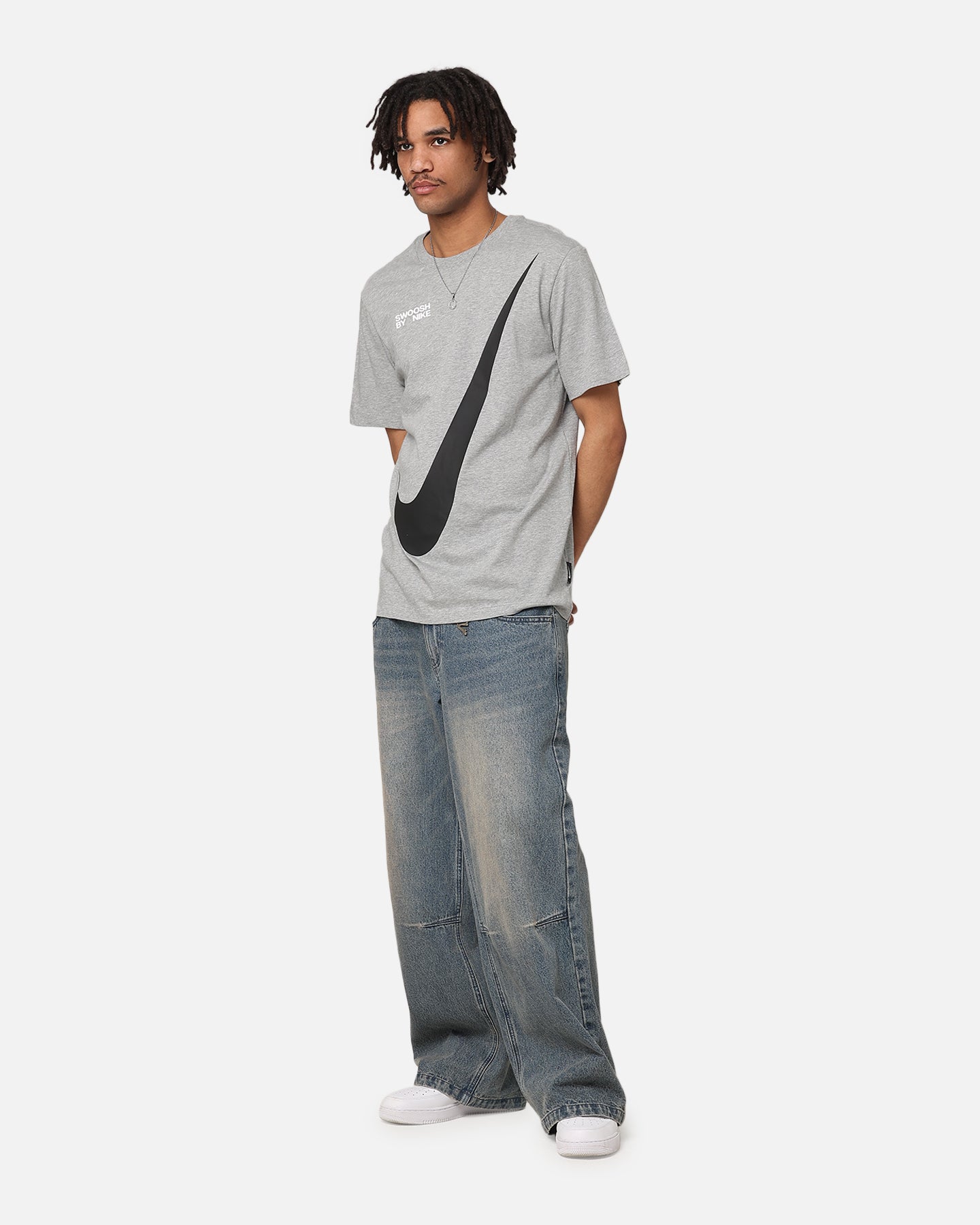 Sportswear Big Swoosh T-Shirt slider