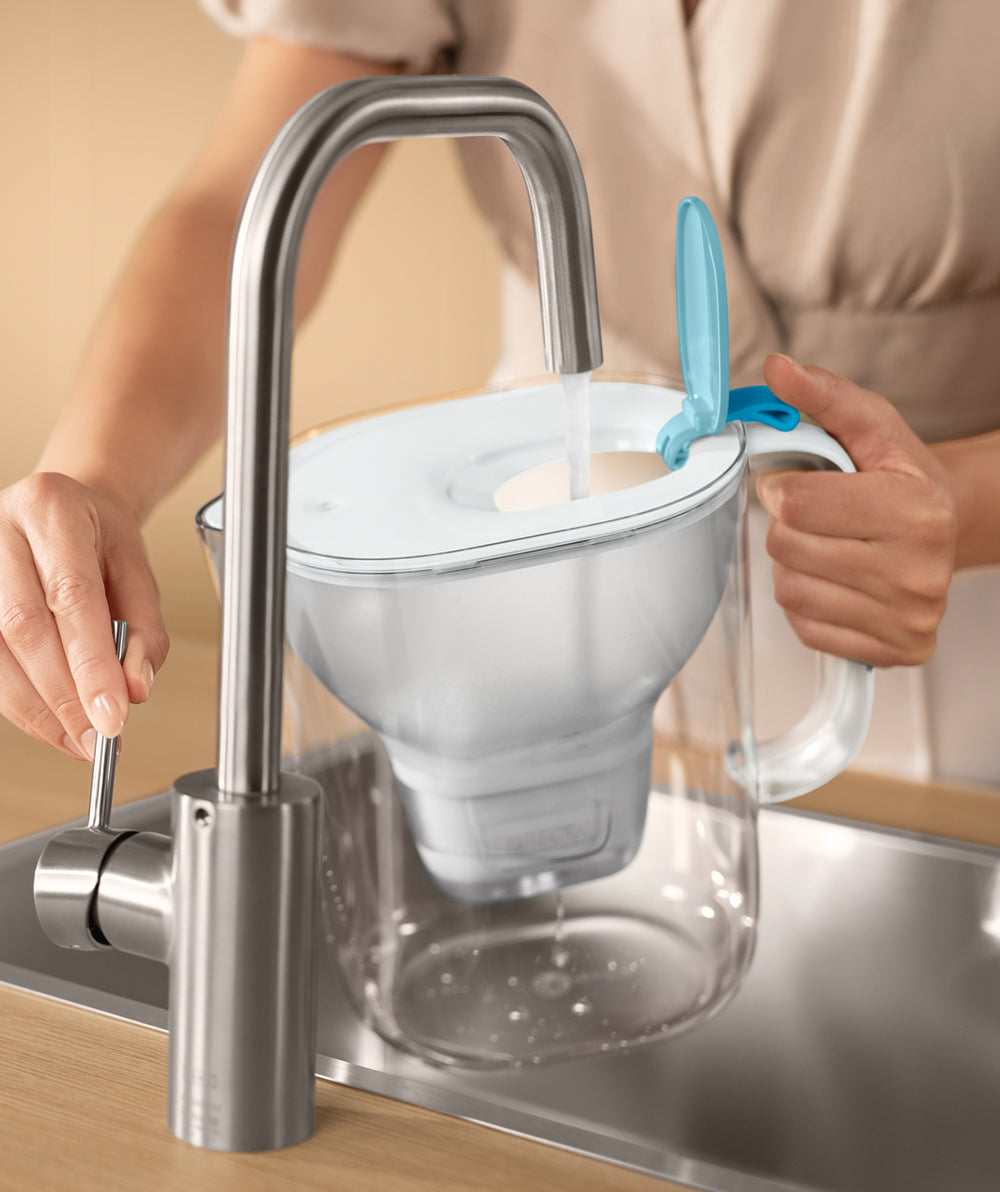 Style XL Blue 3.6L Water Filter Jug slider