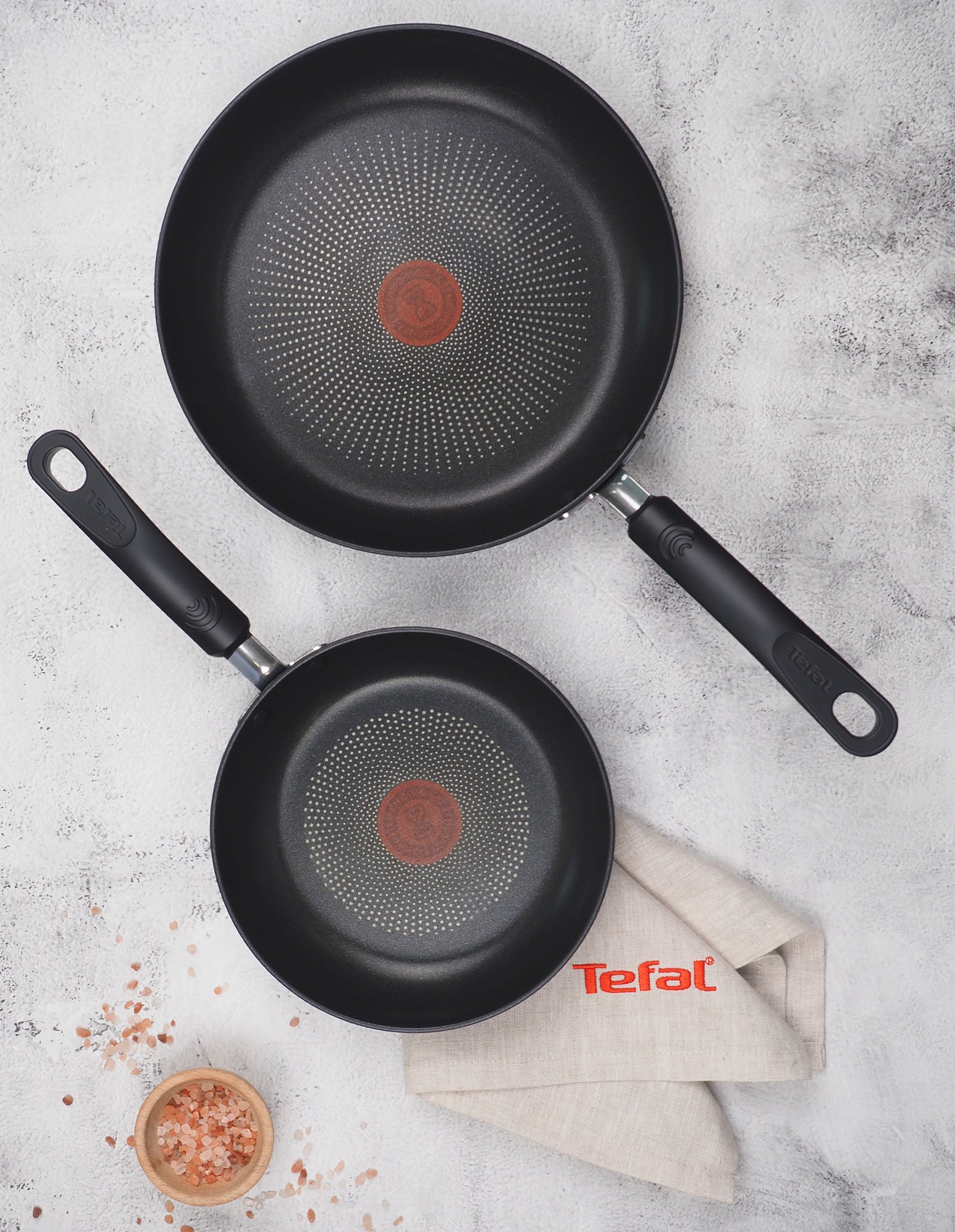 Tefal Specialty Hard Anodised Non-Stick Twin Pack Frypans 20/26cm slider