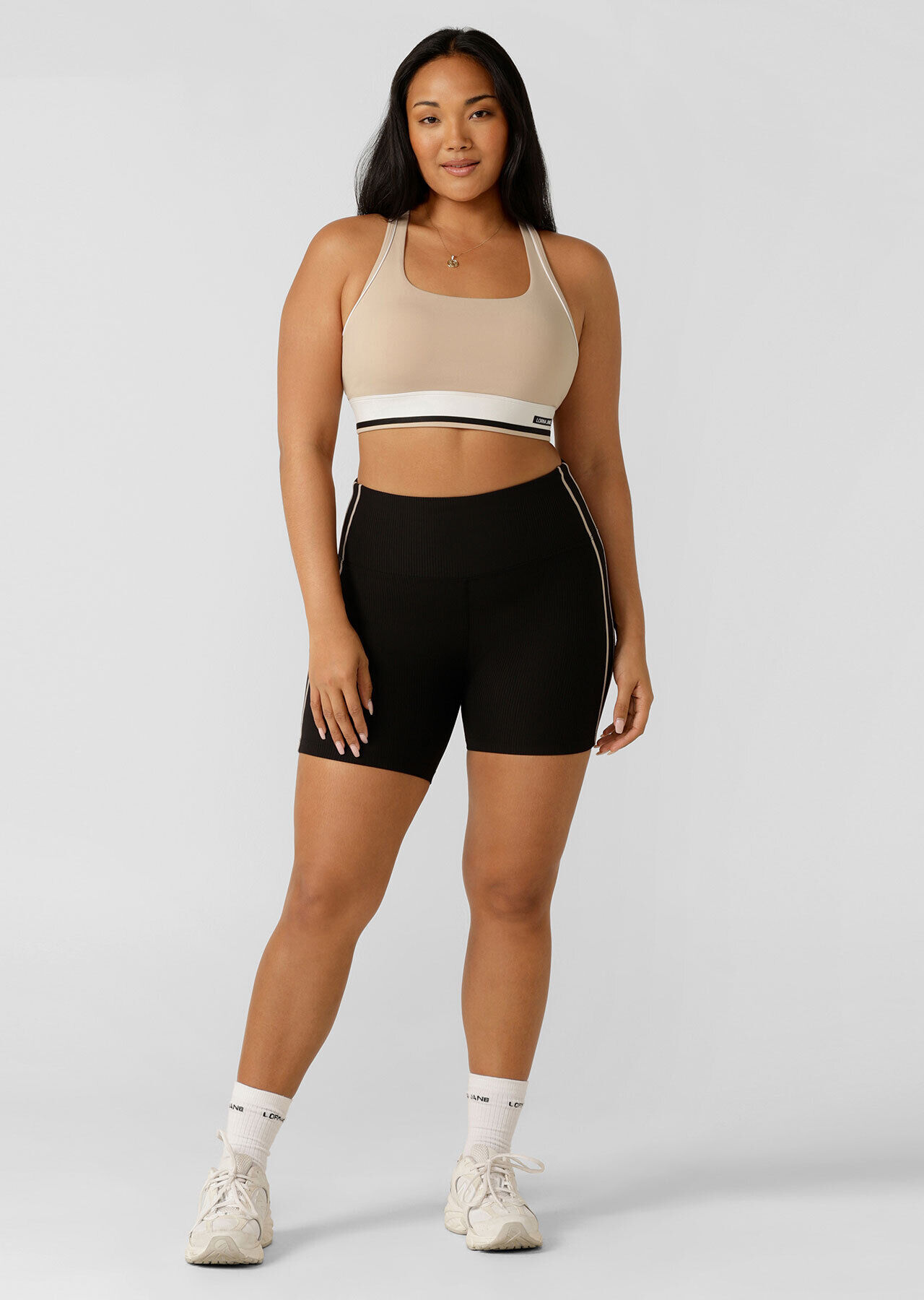 Tempo Maximum Support Sports Bra - Latte slider