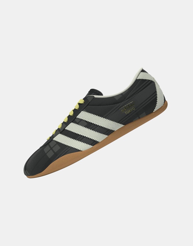 Tokyo - ICONIC EXCLUSIVE - Women's - Core Black Off White & Gum 2