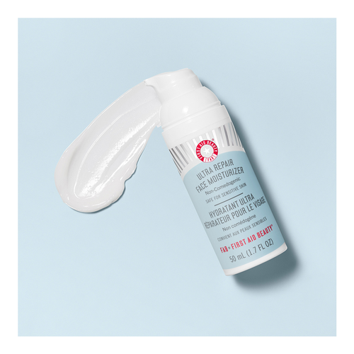 Ultra Repair Face Moisturizer slider