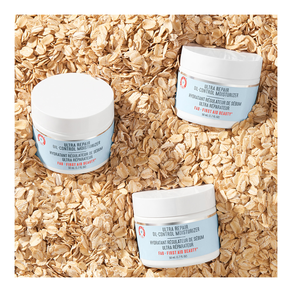 Ultra Repair Oil-Control Moisturizer slider