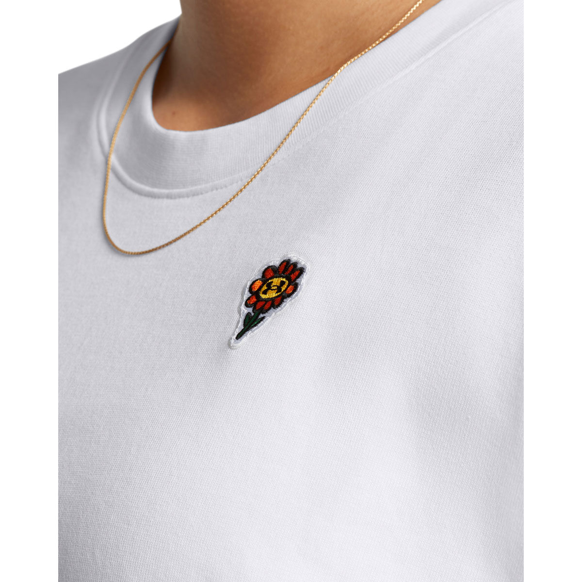 Under Armour Womens Heavyweight Flower Embroidered Tee - White/Black slider