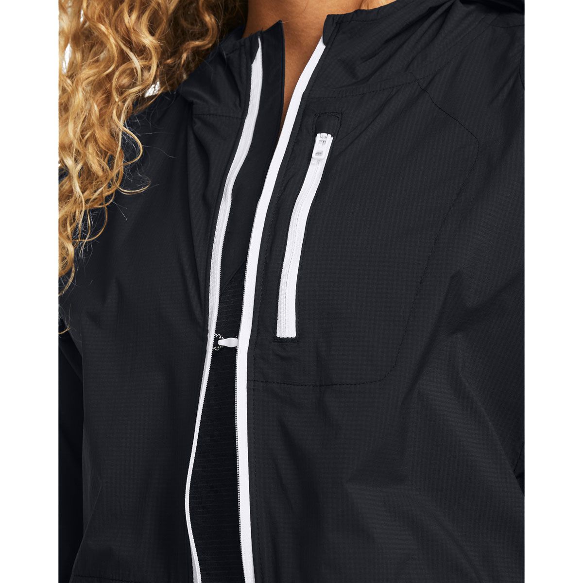 Under Armour Womens Launch Lightweight Jacket - Black slider